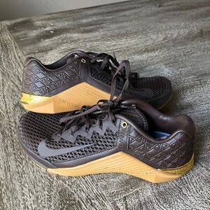 Nike Metcon 6 Premium Womens CrossFit Trainer Shoes